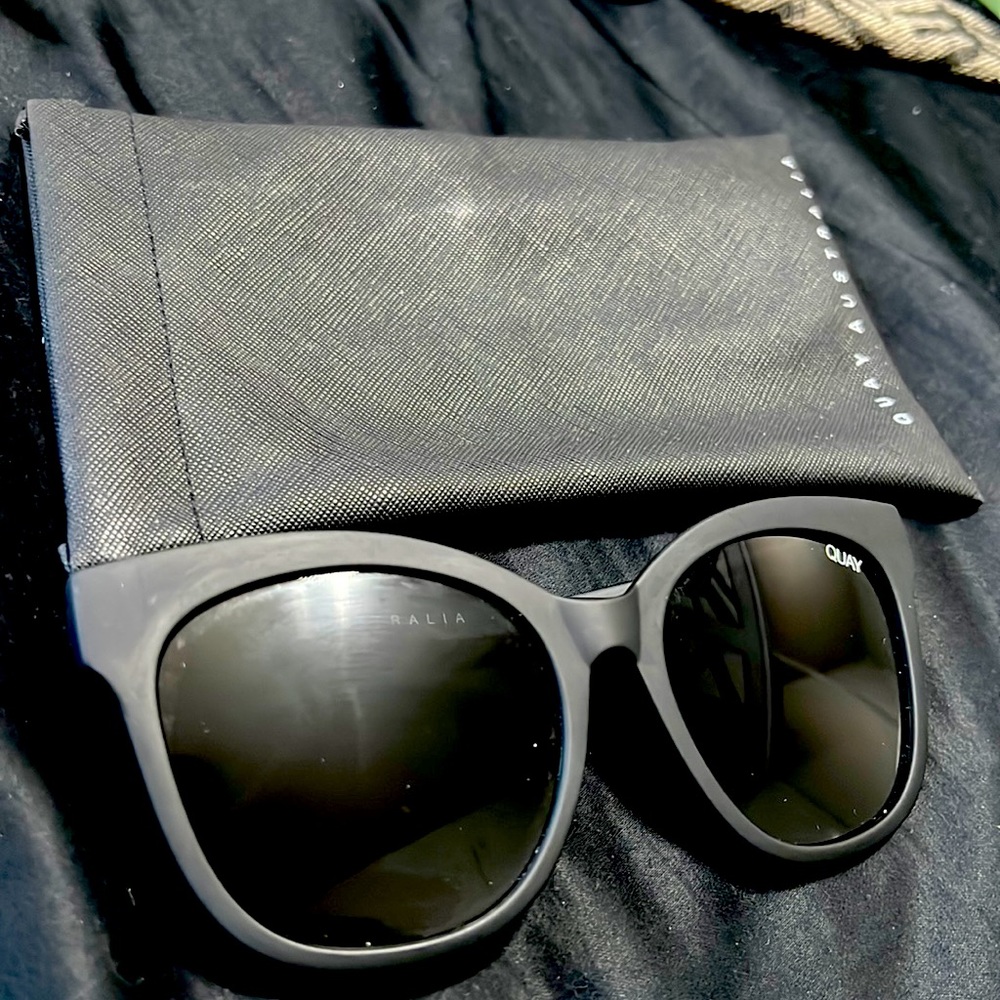 Quay sunglasses in good condition have been worn a handful of times.